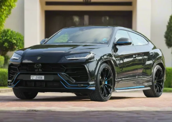 Lamborghini Urus 2020 or similar
